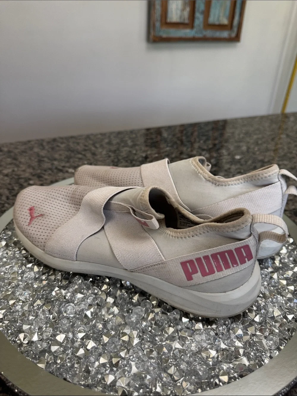 Puma Slip-On gray Sneakers with Pink Accents 11